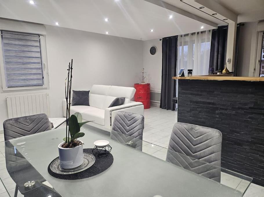 Appartement Cluses Exterior foto